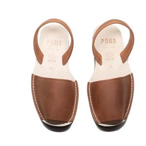 Platform Avarcas in brown